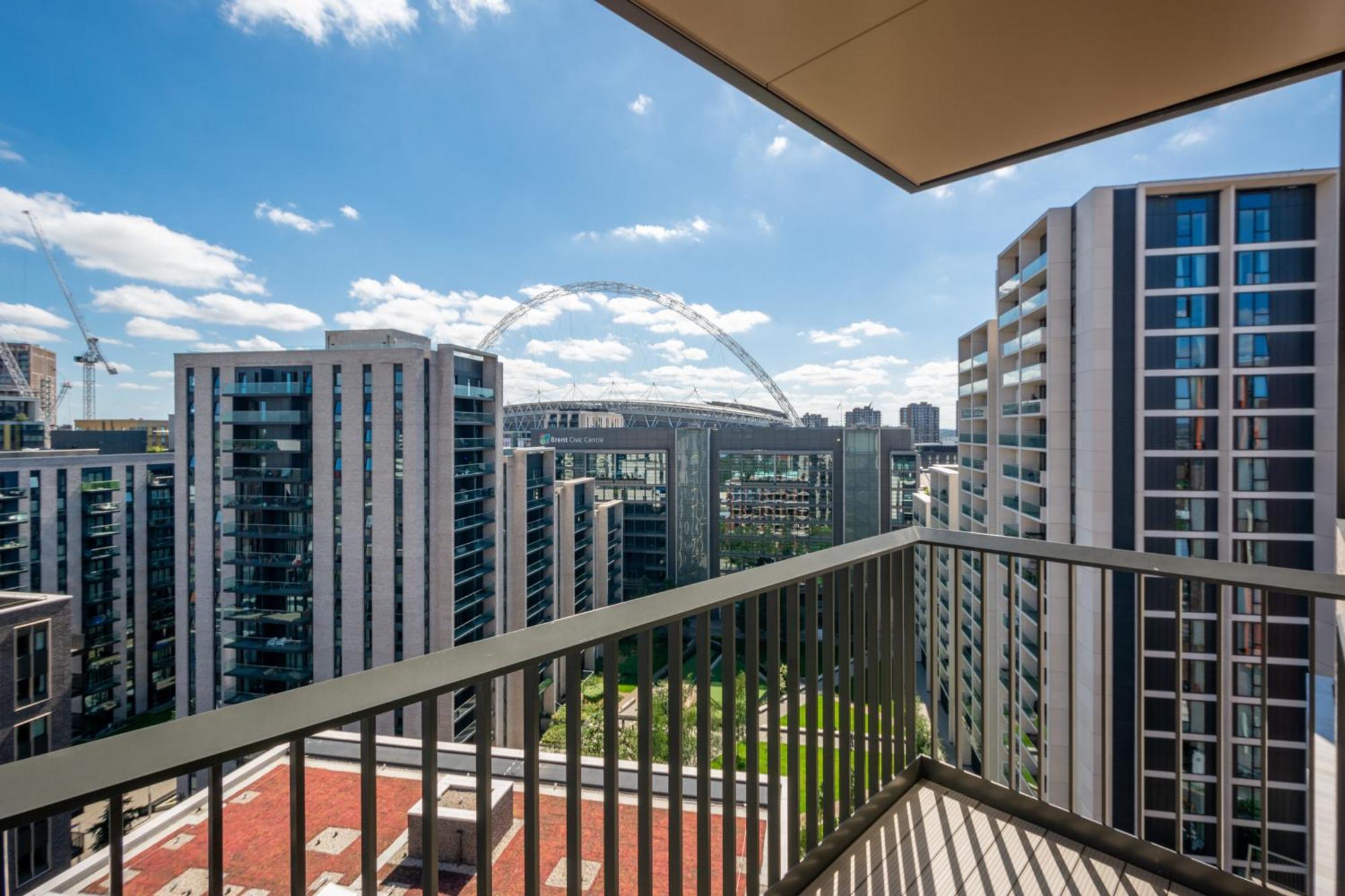Mysquare State-Of-The-Art 1 Bedroom Apartments Near Wembley Park London Exterior photo